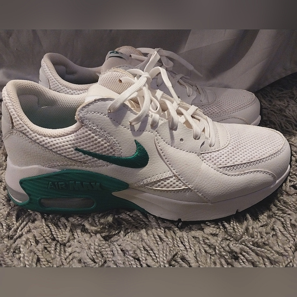 Nike Women's Air Max Excee Sneakers